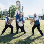 Tiefes Register + Schlagzeug Satz tiefes Register_Spaßbild