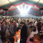 Stimmung im Festzelt